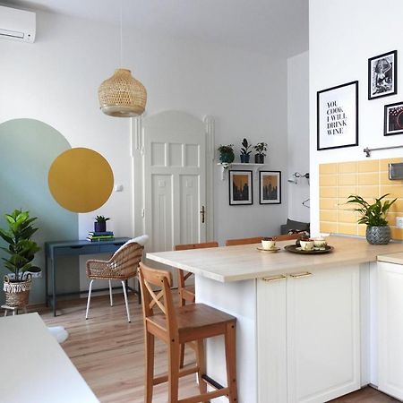 Bpr Pastellion Art Home In Buda Будапеща Екстериор снимка